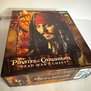 Pirates of the Caribbean "Deadman's Chest" Puzzle, Jack Sparrow-300 pieces